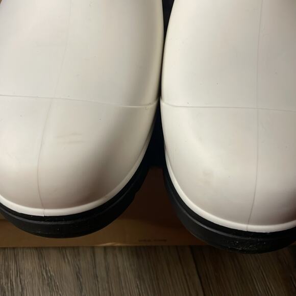 NIB Ugg droplet ankle boot rubber white size women’s 9 - Picture 7 of 7